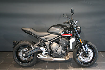 TRIUMPH TRIDENT 660