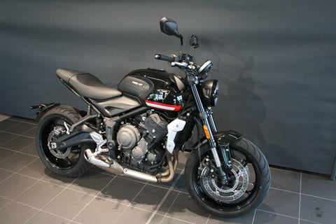 TRIUMPH TRIDENT 660