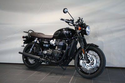 TRIUMPH BONNEVILLE T120 BLACK