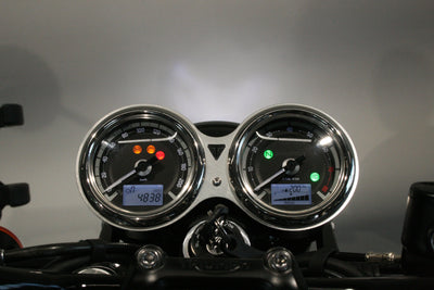 TRIUMPH BONNEVILLE T120 BLACK