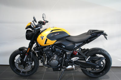 TRIUMPH TRIDENT 660 LLC EINZELSTÜCK