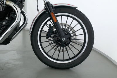 MOTO GUZZI V 9 ROAMER