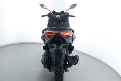 YAMAHA X-MAX 125