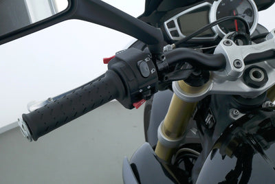 TRIUMPH STREET TRIPLE 675