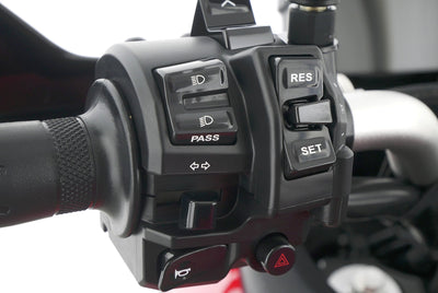 YAMAHA TRACER 9