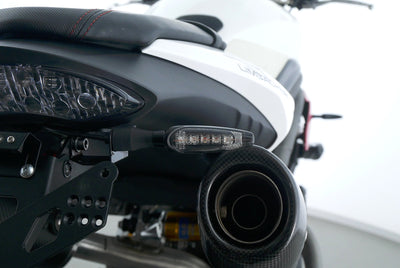 TRIUMPH SPEED TRIPLE 1050 R