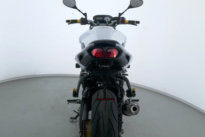 YAMAHA FZ 8 N