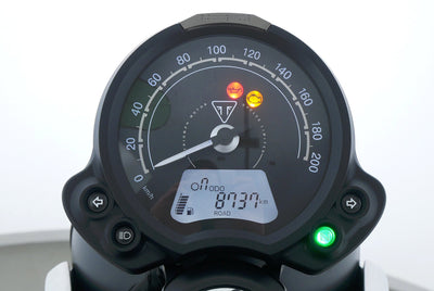 TRIUMPH SPEED TWIN 900