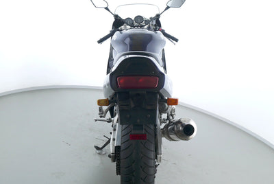 SUZUKI GSX R 750