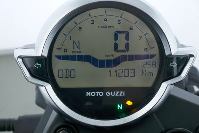 MOTO GUZZI V7 STONE