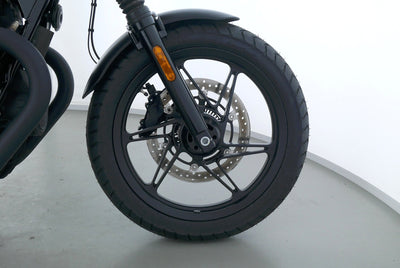 MOTO GUZZI V7 STONE