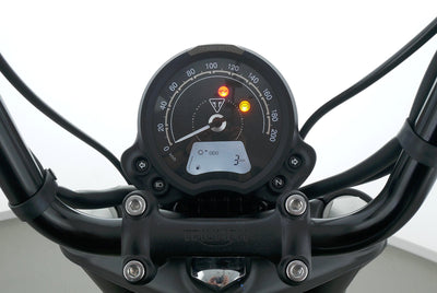 TRIUMPH BONNEVILLE BOBBER