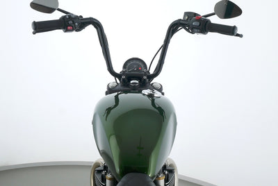 TRIUMPH BONNEVILLE BOBBER