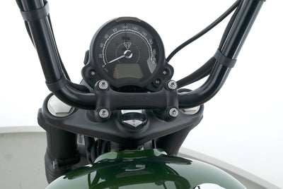 TRIUMPH BONNEVILLE BOBBER