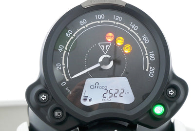 TRIUMPH SPEED TWIN 900