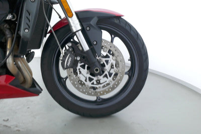 TRIUMPH STREET TRIPLE S