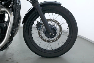 TRIUMPH BONNEVILLE BOBBER