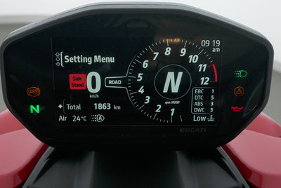 DUCATI STREETFIGHTER V2