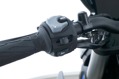 SUZUKI GSX 8 S