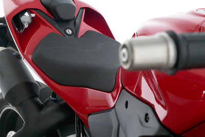 DUCATI STREETFIGHTER V2 S
