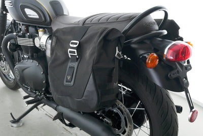TRIUMPH BONNEVILLE T120 BLACK
