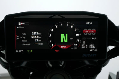 DUCATI X DIAVEL V4