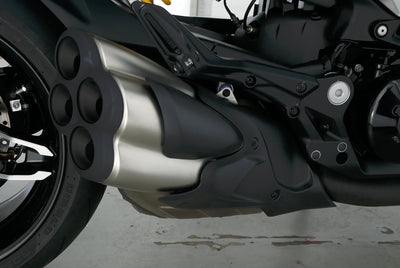 DUCATI X DIAVEL V4