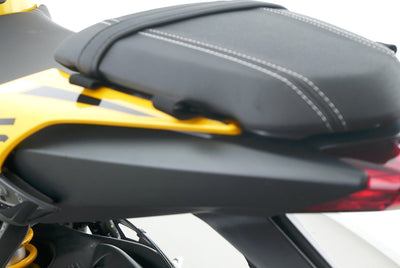 TRIUMPH STREET TRIPLE 765 RS
