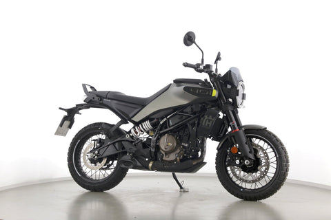 HUSQVARNA SVARTPILEN 401 2025