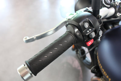 TRIUMPH STREET SCRAMBLER 900