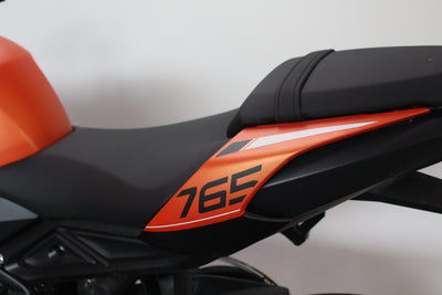 TRIUMPH STREET TRIPLE R