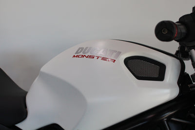 DUCATI MONSTER 696 ABS