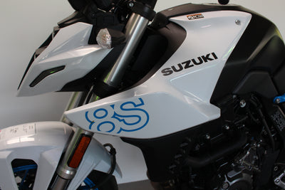 SUZUKI GSX-S 8