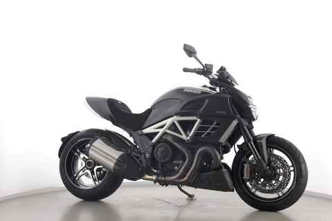 DUCATI DIAVEL AMG