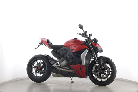 DUCATI STREETFIGHTER V2