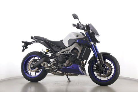 YAMAHA MT 09