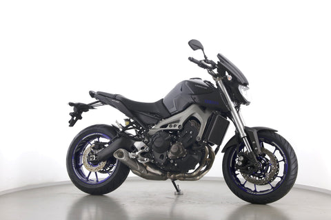 YAMAHA MT 09