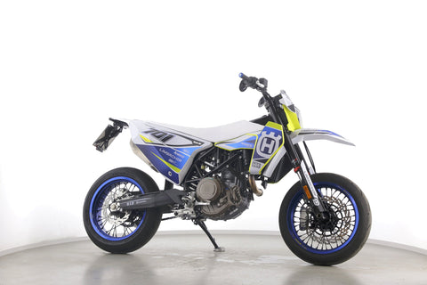 HUSQVARNA 701 SUPERMOTO