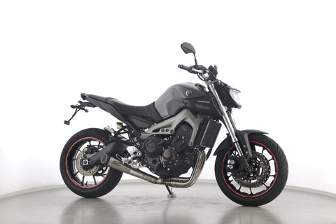 YAMAHA MT 09