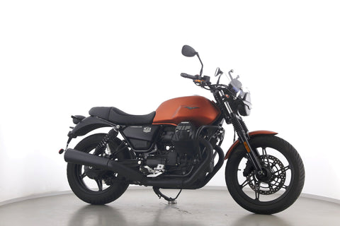 MOTO GUZZI V7 STONE
