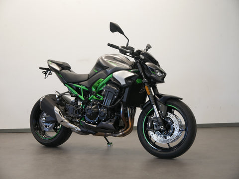 KAWASAKI Z 900